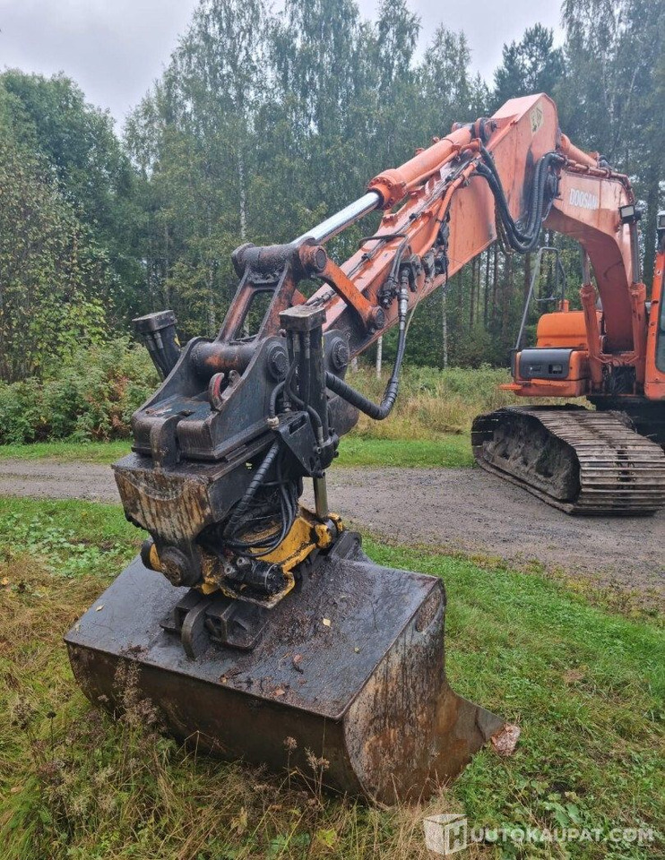 Гусеничный экскаватор Doosan 160 LC, 2009, Diesel, 8 680 h Metsä alustainen kaivinkone, Leppävirta: фото 17 Гусеничный экскаватор Doosan 160 LC, 2009, Diesel, 8 680 h Metsä alustainen kaivinkone, Leppävirta: фото 17
