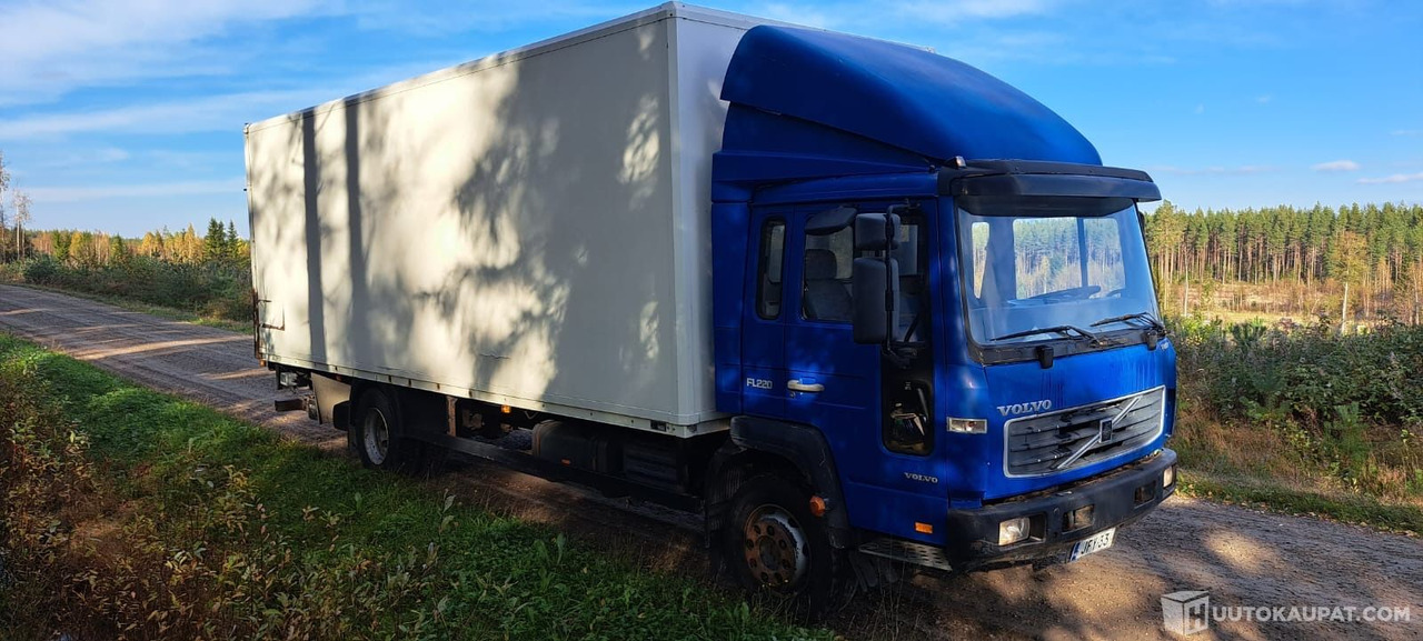 Volvo FL 220, 2000 Umpikorinen kuorma-auto, Kruunupyy - Грузовик: фото 2 Volvo FL 220, 2000 Umpikorinen kuorma-auto, Kruunupyy - Грузовик: фото 2