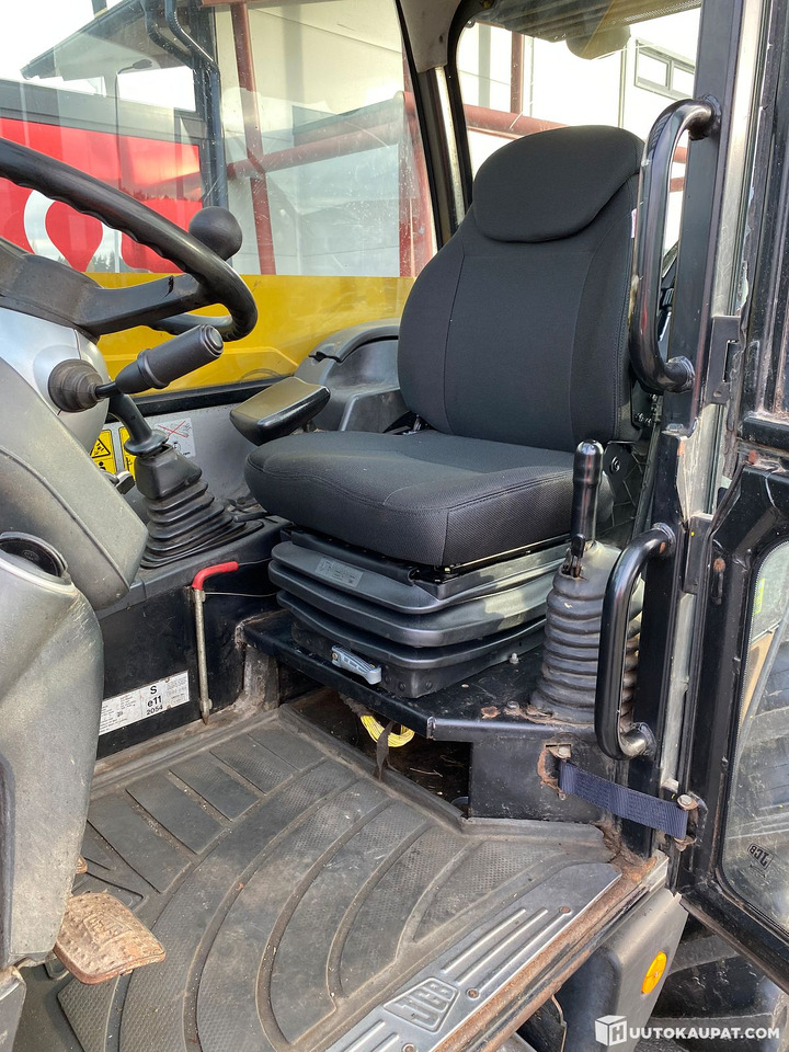 Телескопический погрузчик JCB 541-70 Agri Super, 2006, Seinäjoki: фото 6 Телескопический погрузчик JCB 541-70 Agri Super, 2006, Seinäjoki: фото 6