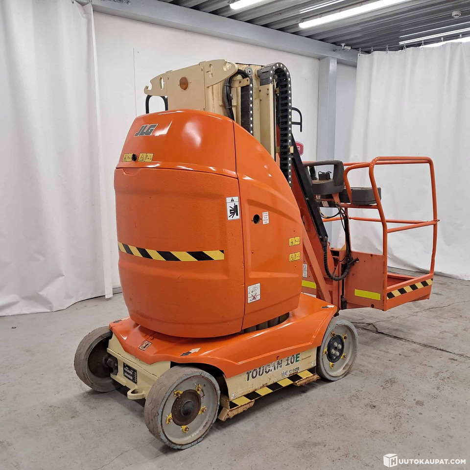 Вертикальный мачтовый подъемник JLG Toucan 10E battery-powered mast lift, 2014, Hollola: фото 8 Вертикальный мачтовый подъемник JLG Toucan 10E battery-powered mast lift, 2014, Hollola: фото 8