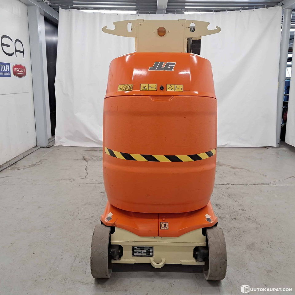 Вертикальный мачтовый подъемник JLG Toucan 10E battery-powered mast lift, 2014, Hollola: фото 7 Вертикальный мачтовый подъемник JLG Toucan 10E battery-powered mast lift, 2014, Hollola: фото 7