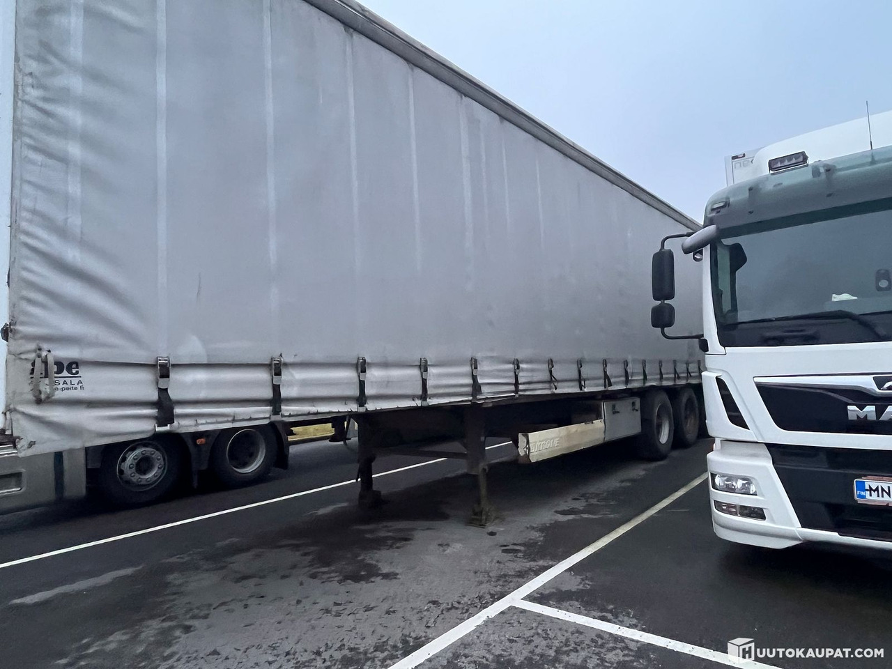 Krone SDP 27 baler semi-trailer, 2007, Vantaa - Тентованный полуприцеп: фото 5 Krone SDP 27 baler semi-trailer, 2007, Vantaa - Тентованный полуприцеп: фото 5