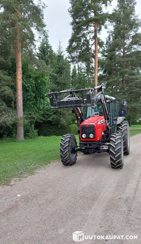 Massey Ferguson 4455, 1,001 hours, 2011, Salo - Трактор: фото 4 Massey Ferguson 4455, 1,001 hours, 2011, Salo - Трактор: фото 4
