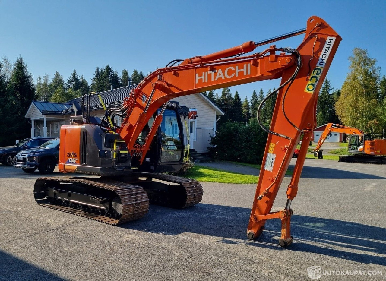Hitachi ZX135US-6, 2020, Diesel, 3 600 h, Seinäjoki - Строительная техника: фото 3 Hitachi ZX135US-6, 2020, Diesel, 3 600 h, Seinäjoki - Строительная техника: фото 3