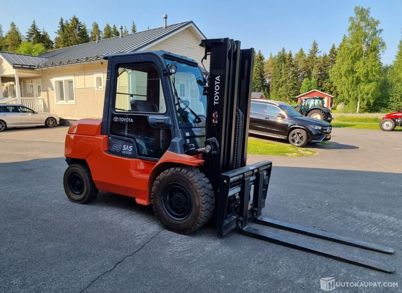 Toyota 42-7 FD 45, 2011, Diesel, 3 800 h, Seinäjoki - Строительная техника: фото 4 Toyota 42-7 FD 45, 2011, Diesel, 3 800 h, Seinäjoki - Строительная техника: фото 4