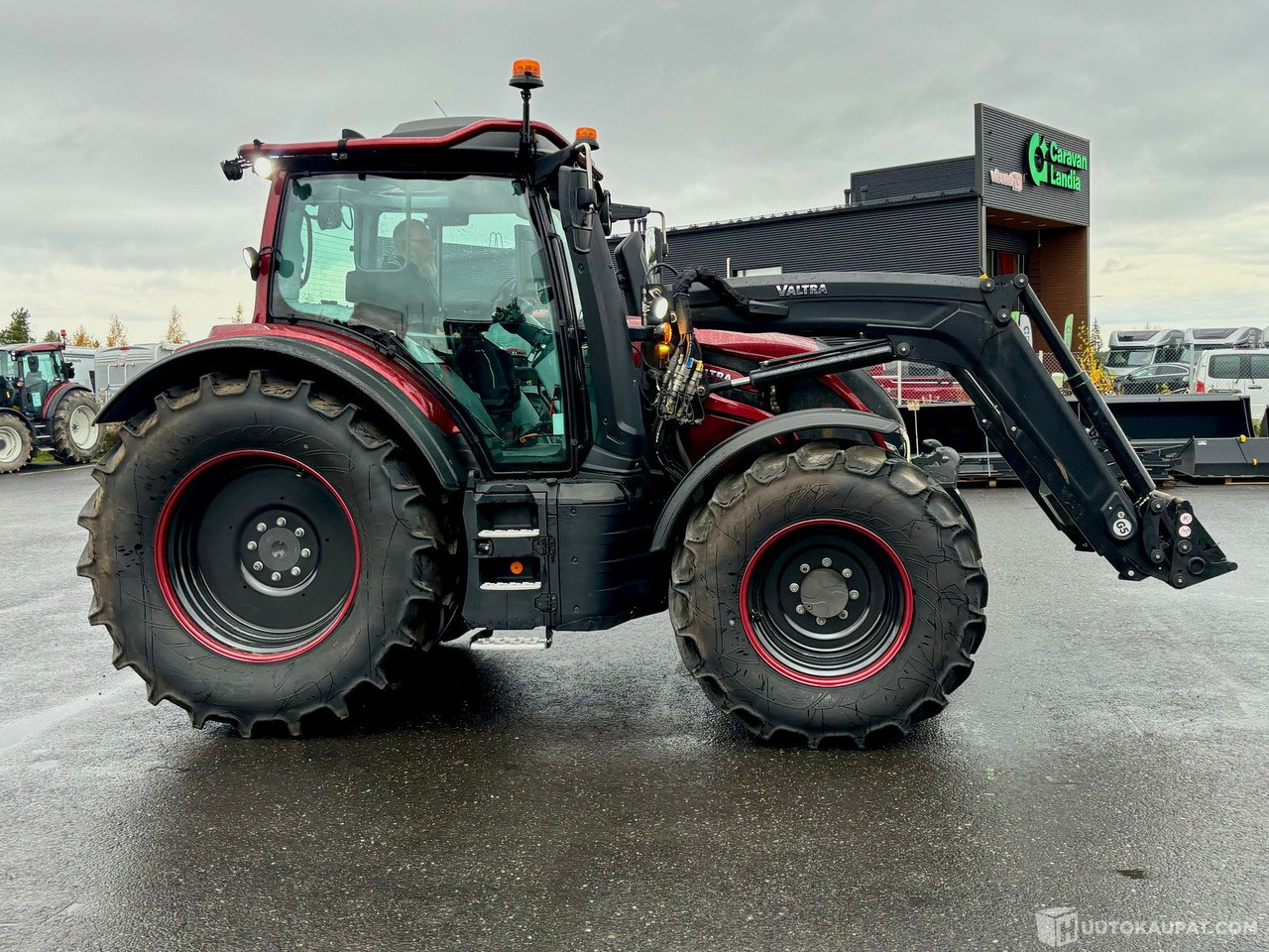 Valtra N175 traktori, 2024, vain 360h!! MTK25, Kempele - Трактор: фото 4 Valtra N175 traktori, 2024, vain 360h!! MTK25, Kempele - Трактор: фото 4