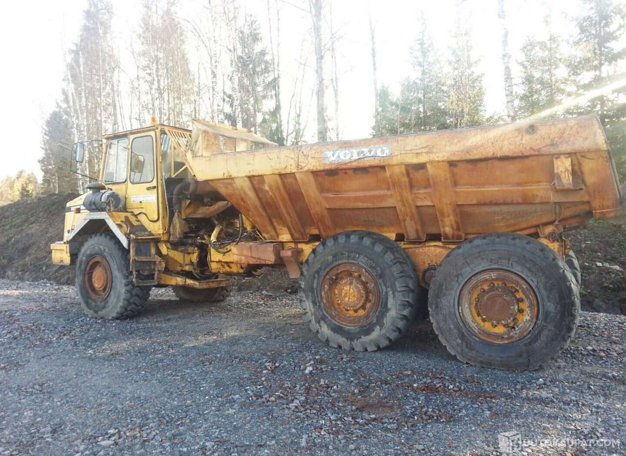 Volvo BM 5350 dumpperi, 1984, Kurikka - Сочленённый самосвал: фото 4 Volvo BM 5350 dumpperi, 1984, Kurikka - Сочленённый самосвал: фото 4