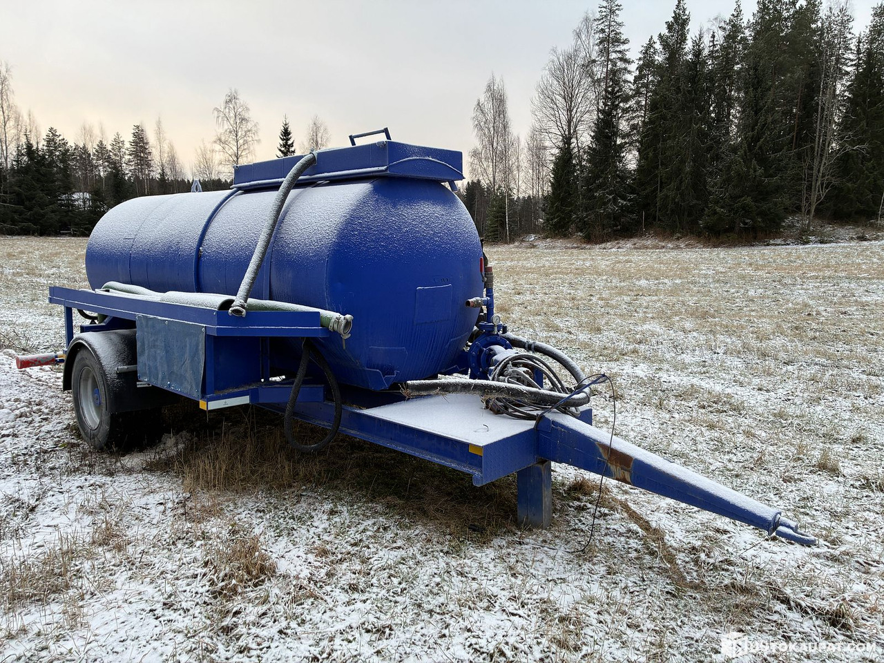 Brand water trailer, Pälkäne - Прицеп-цистерна: фото 3 Brand water trailer, Pälkäne - Прицеп-цистерна: фото 3