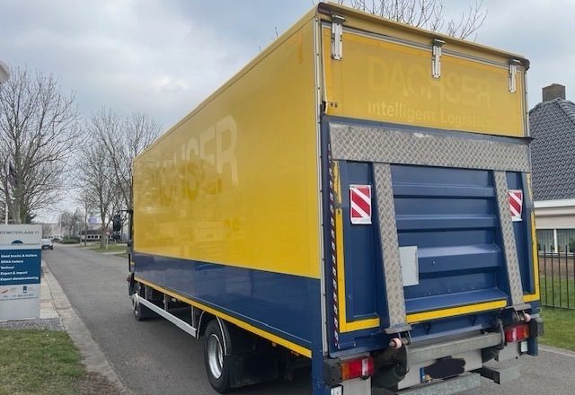 MAN TGM TGL 12.250 z Holandii KLIMA 7.2m AUTOMAT WINDA TOP CENA euro 6 nauka jazdy ESP ASR - Грузовик с закрытым кузовом: фото 5 MAN TGM TGL 12.250 z Holandii KLIMA 7.2m AUTOMAT WINDA TOP CENA euro 6 nauka jazdy ESP ASR - Грузовик с закрытым кузовом: фото 5