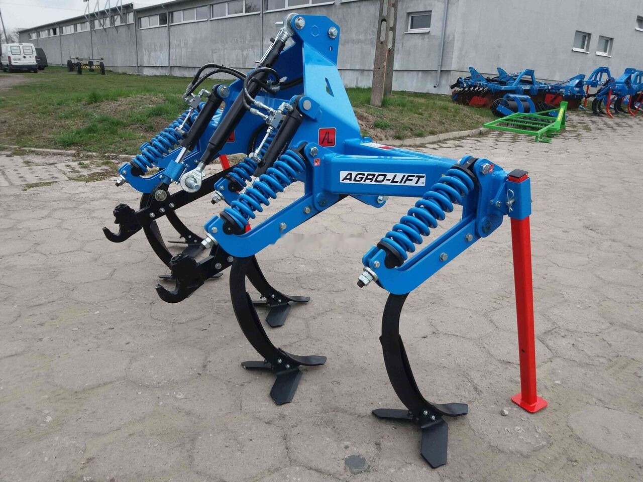 Agro-Lift KBP Jumper bezorkowo-podorywkowy 2,5m - Культиватор: фото 4 Agro-Lift KBP Jumper bezorkowo-podorywkowy 2,5m - Культиватор: фото 4