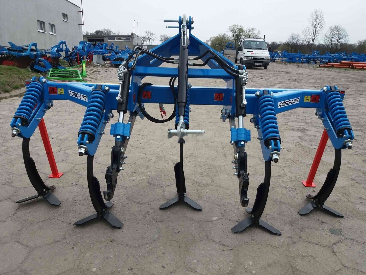 Agro-Lift KBP Jumper bezorkowo-podorywkowy 2,5m - Культиватор: фото 5 Agro-Lift KBP Jumper bezorkowo-podorywkowy 2,5m - Культиватор: фото 5