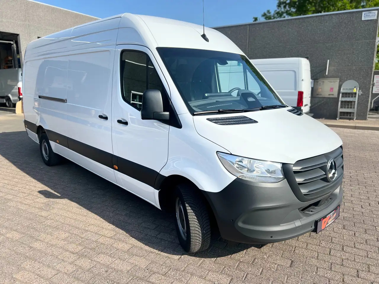 Mercedes-Benz Sprinter 317 L3H2 PRO (35.950ex) FACELIFT |CAMERA| 11" MBUX - Цельнометаллический фургон: фото 3 Mercedes-Benz Sprinter 317 L3H2 PRO (35.950ex) FACELIFT |CAMERA| 11" MBUX - Цельнометаллический фургон: фото 3