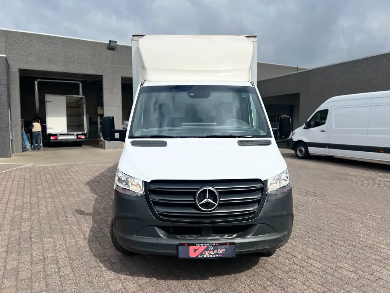 Mercedes-Benz Sprinter 515 KAST+LIFT + SPOILER (35.250ex) 2.300M - Малотоннажный фургон: фото 2 Mercedes-Benz Sprinter 515 KAST+LIFT + SPOILER (35.250ex) 2.300M - Малотоннажный фургон: фото 2