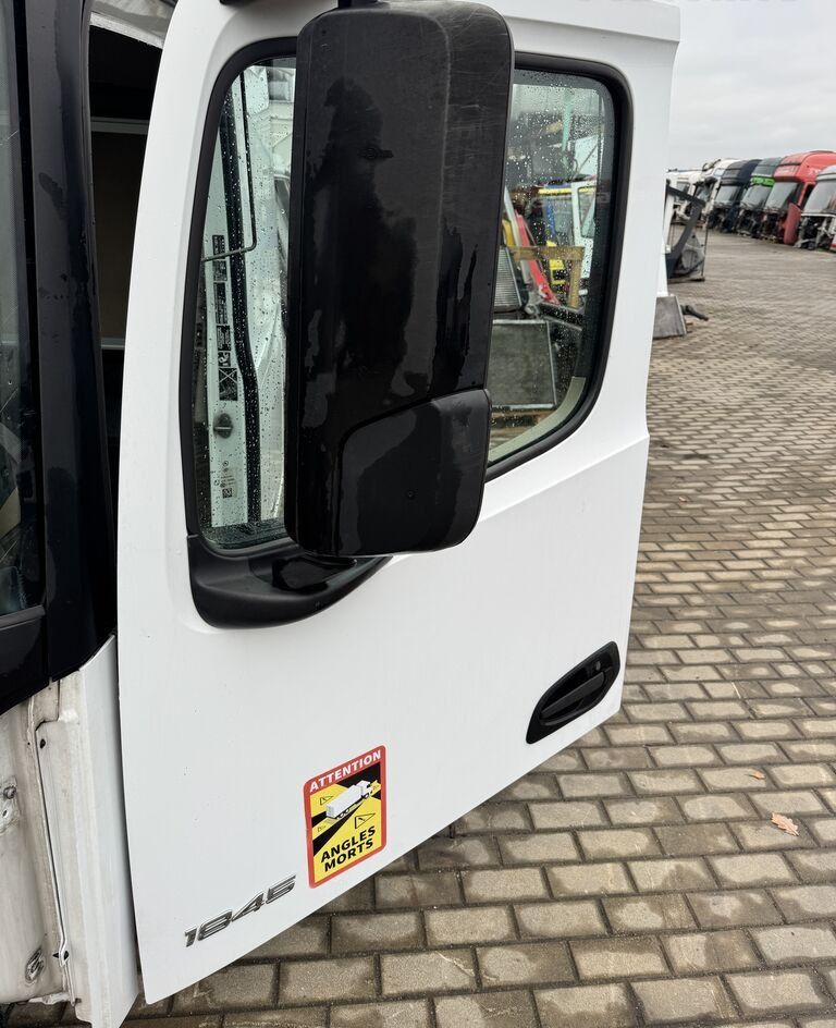 Mercedes-Benz ACTROS MP 4 LEWE truck - Дверь и запчасти для Грузовиков: фото 2 Mercedes-Benz ACTROS MP 4 LEWE truck - Дверь и запчасти для Грузовиков: фото 2