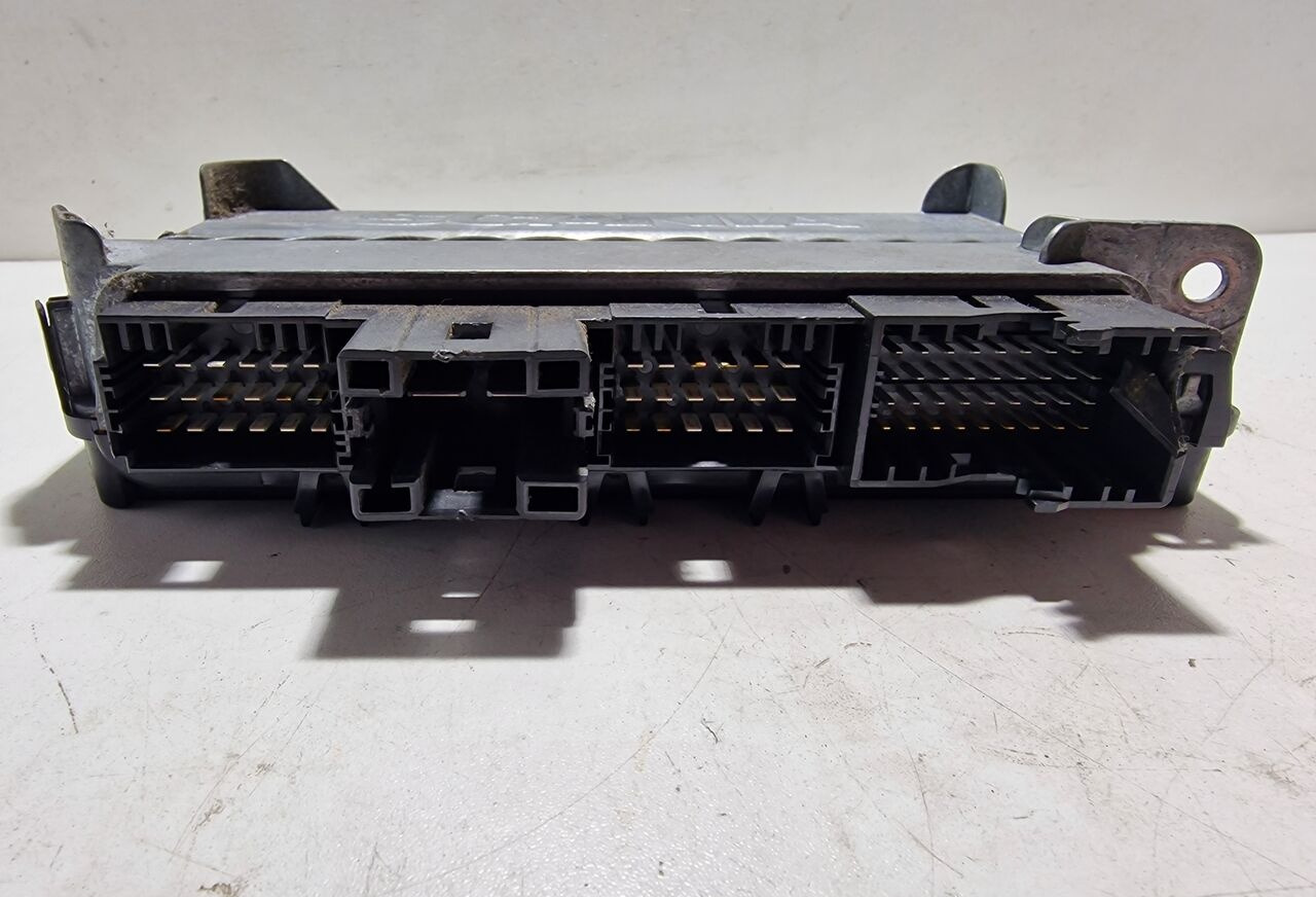 Scania Sterownik Świateł CUV2 R EURO6 2382793 Scania Sterownik Świateł CUV2 Scania R EURO6 2382793 truck - Блок управления для Грузовиков: фото 2 Scania Sterownik Świateł CUV2 R EURO6 2382793 Scania Sterownik Świateł CUV2 Scania R EURO6 2382793 truck - Блок управления для Грузовиков: фото 2