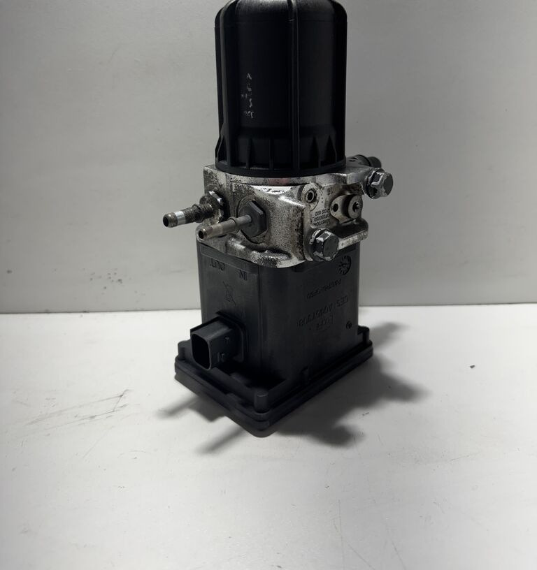 Mercedes-Benz Actros MP4 Antos Atego A0001405578 Mercedes-Benz Actros MP4 Antos Atego - Глушитель/ Выхлопная система для Грузовиков: фото 1 Mercedes-Benz Actros MP4 Antos Atego A0001405578 Mercedes-Benz Actros MP4 Antos Atego - Глушитель/ Выхлопная система для Грузовиков: фото 1