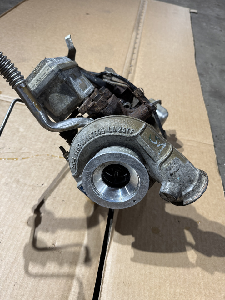 Mercedes OM934 Atego III E6 - Турбина: фото 5 Mercedes OM934 Atego III E6 - Турбина: фото 5