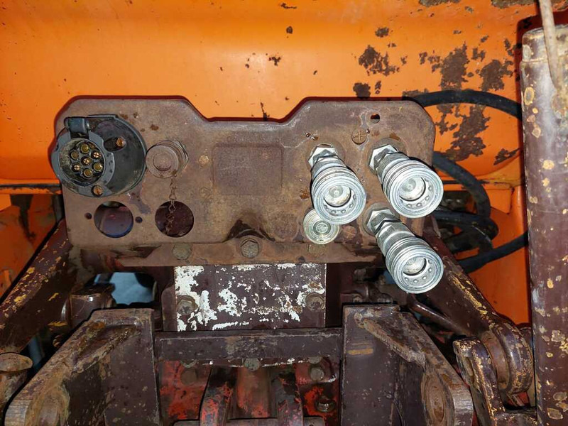 Трактор Fiat 780: фото 9