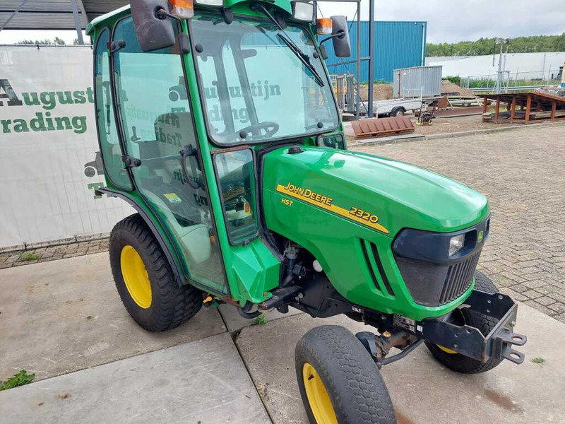 John Deere 2320 - Минитрактор: фото 4 John Deere 2320 - Минитрактор: фото 4