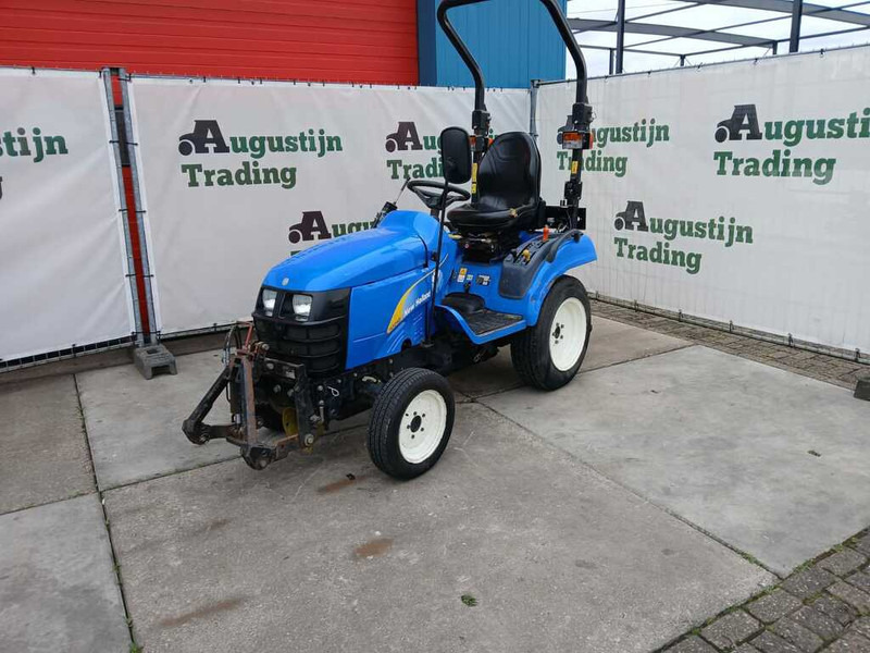 New Holland TC 21D - Минитрактор: фото 1 New Holland TC 21D - Минитрактор: фото 1