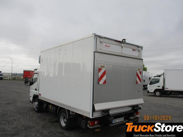 FUSO Canter 3C15 - Малотоннажный фургон: фото 3 FUSO Canter 3C15 - Малотоннажный фургон: фото 3