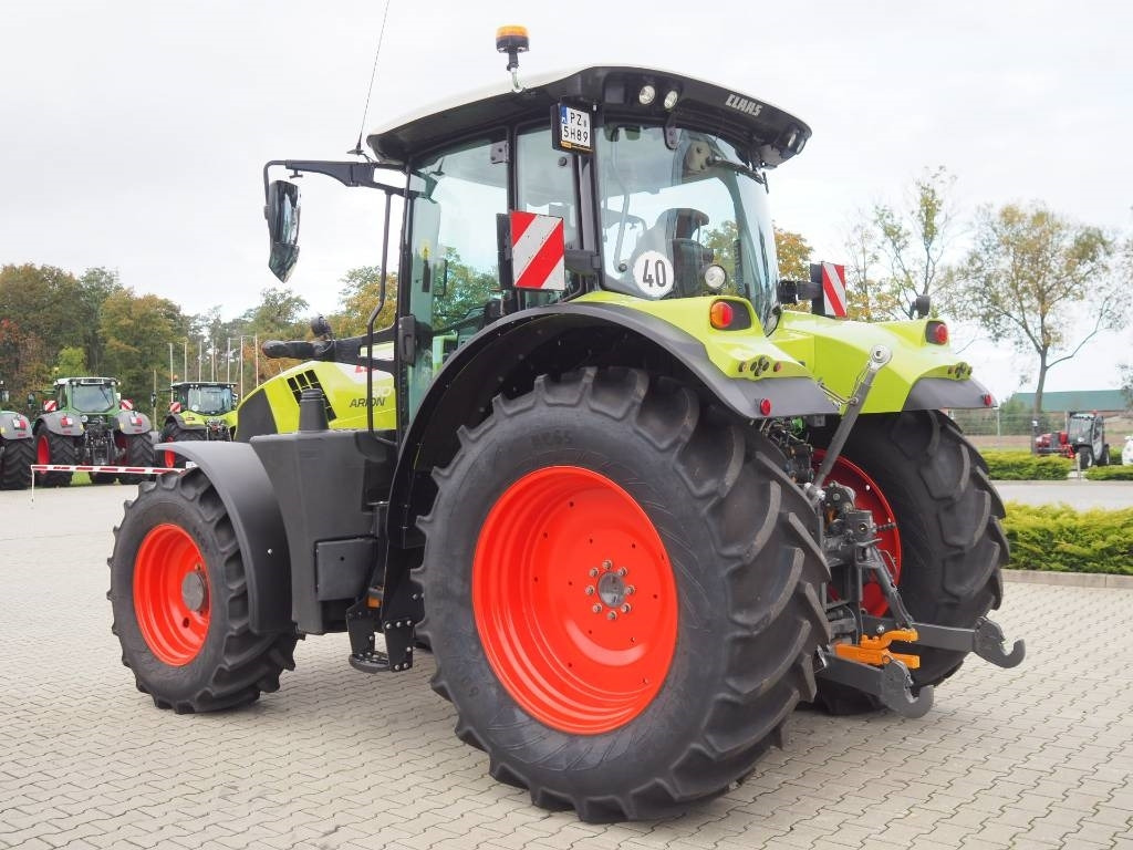 Claas Arion 610 CIS  - Трактор: фото 2 Claas Arion 610 CIS  - Трактор: фото 2