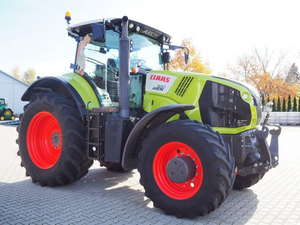 Claas Axion 840 CEBIS - Трактор: фото 4 Claas Axion 840 CEBIS - Трактор: фото 4