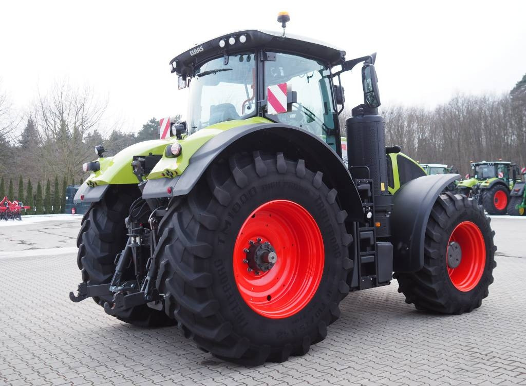 Claas Axion 920 CMATIC, PTO, GPS - Трактор: фото 3 Claas Axion 920 CMATIC, PTO, GPS - Трактор: фото 3