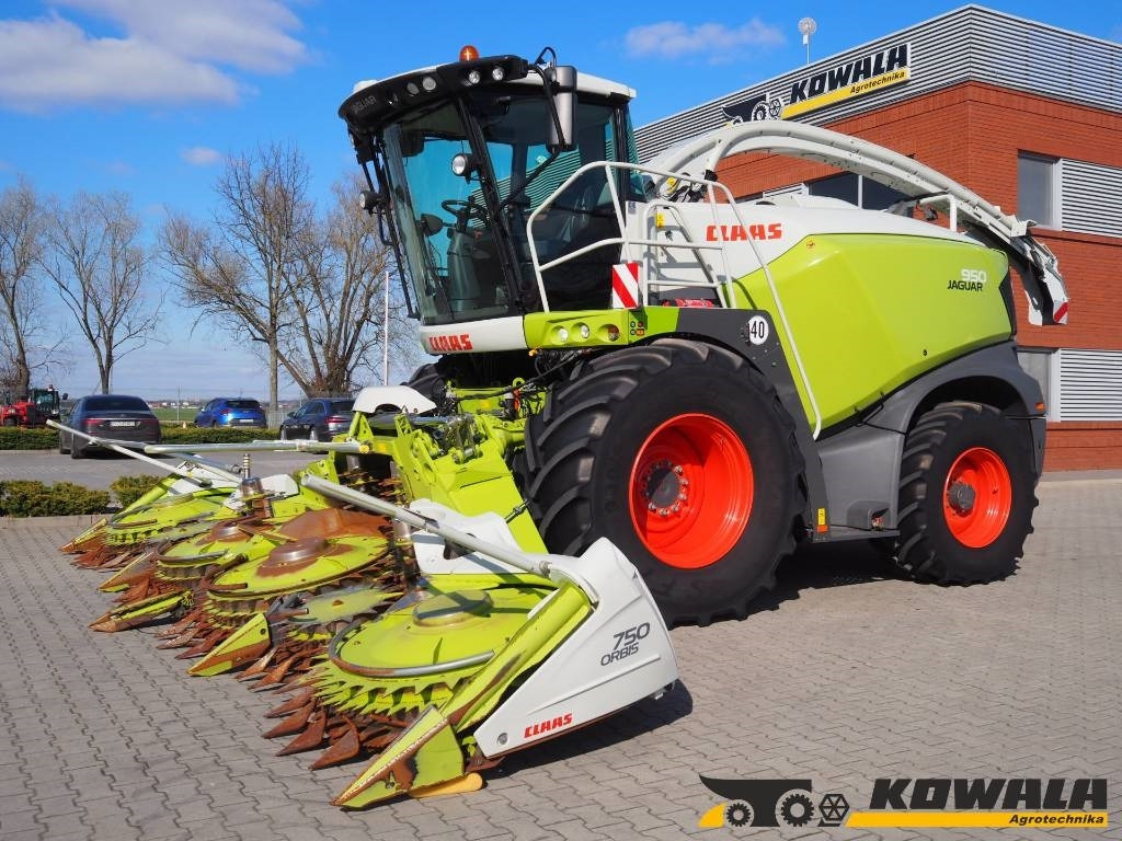Claas Jaguar 950 4WD + Orbis 750 - Кормоуборочный комбайн: фото 1 Claas Jaguar 950 4WD + Orbis 750 - Кормоуборочный комбайн: фото 1