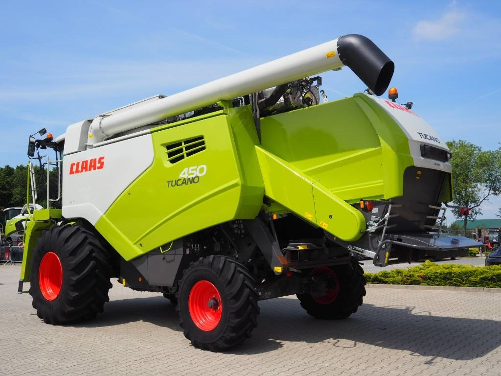 Claas Tucano 450 + V770 - Зерноуборочный комбайн: фото 2 Claas Tucano 450 + V770 - Зерноуборочный комбайн: фото 2