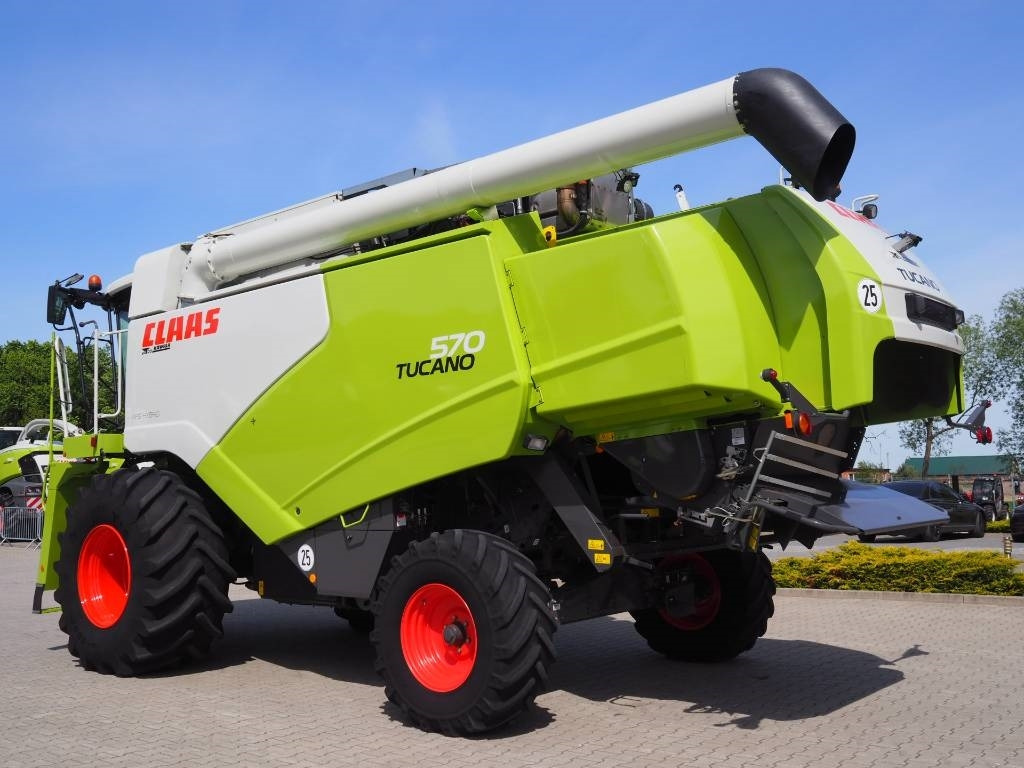 Claas Tucano 570 GPS + V770 - Зерноуборочный комбайн: фото 2 Claas Tucano 570 GPS + V770 - Зерноуборочный комбайн: фото 2
