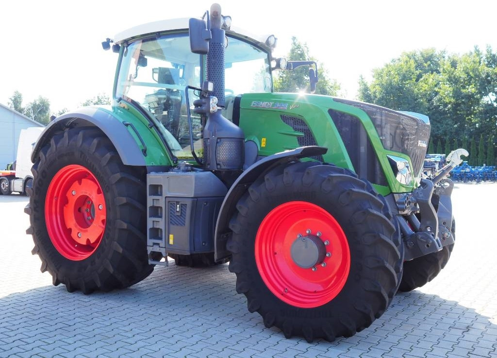 Fendt 828 Vario S4 ProfiPlus, GPS - Трактор: фото 4 Fendt 828 Vario S4 ProfiPlus, GPS - Трактор: фото 4