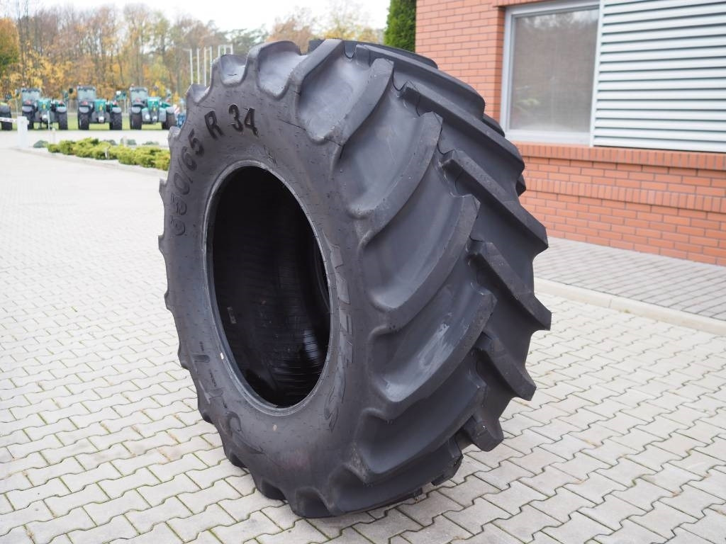 Mitas SFT 650/65 R34 - Шина для Сельскохозяйственной техники: фото 3 Mitas SFT 650/65 R34 - Шина для Сельскохозяйственной техники: фото 3