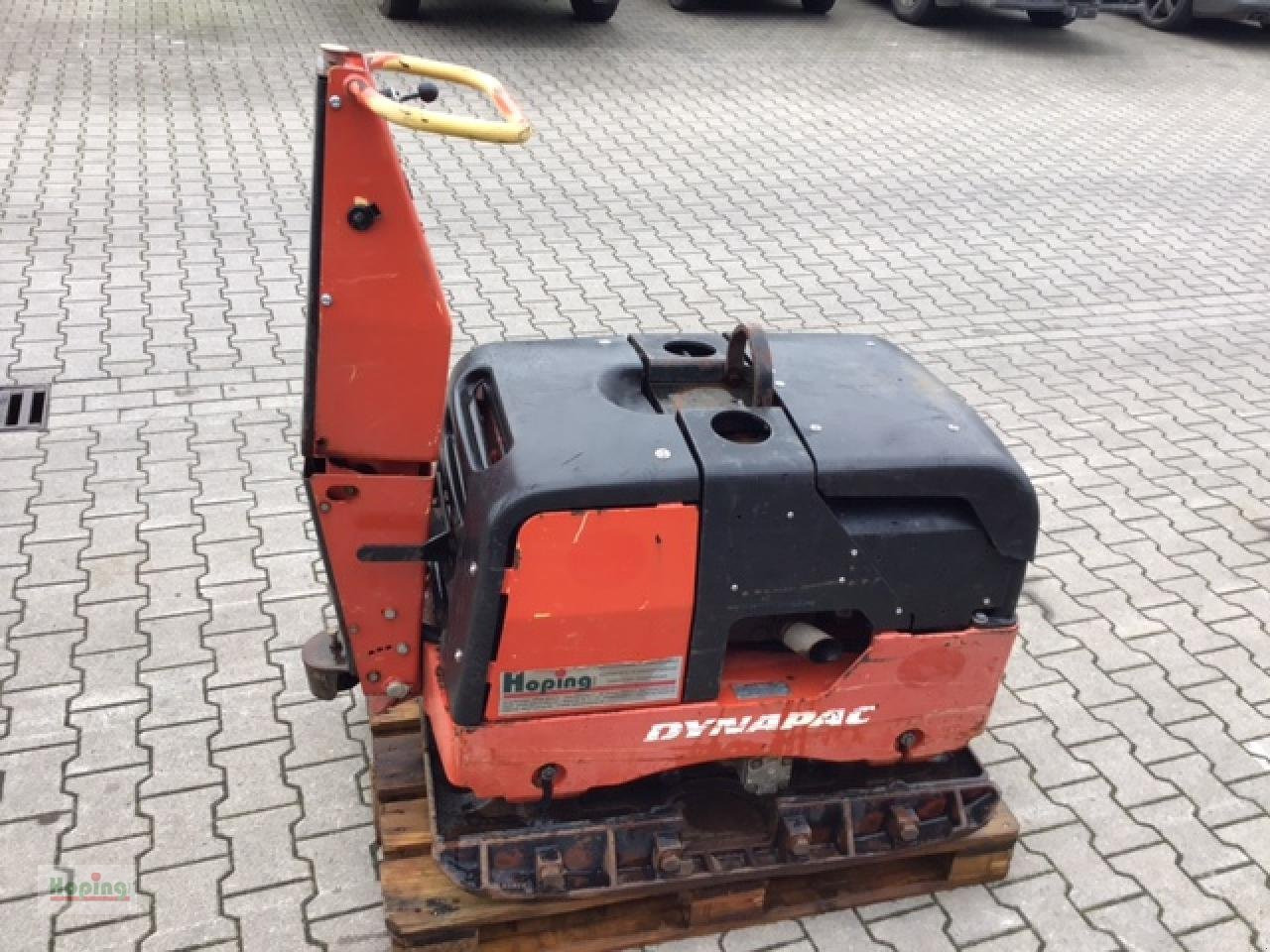 DYNAPAC LH 700 - Виброплита: фото 3 DYNAPAC LH 700 - Виброплита: фото 3
