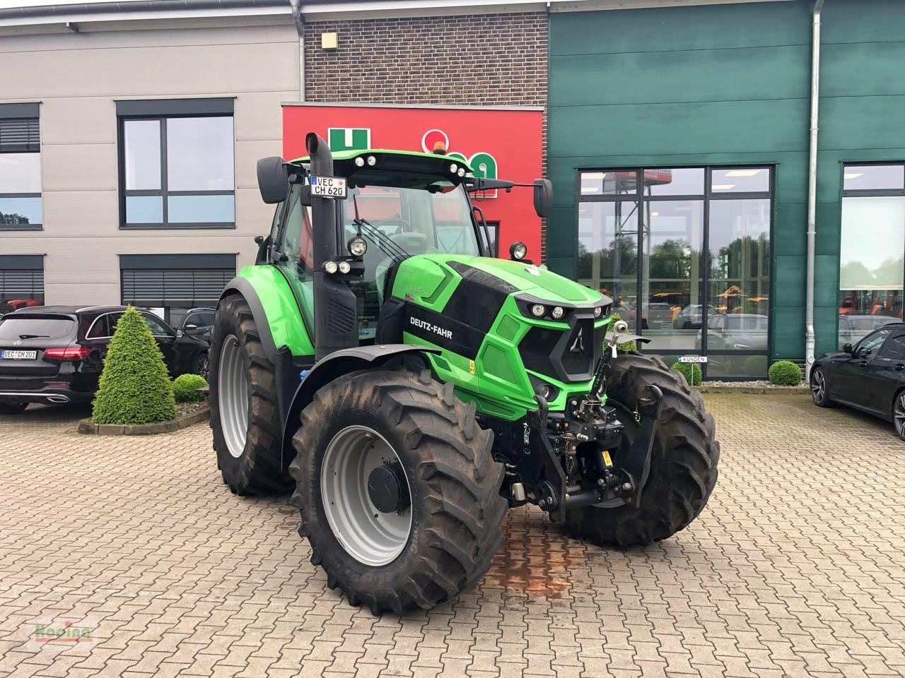 Deutz-Fahr 6185 TTV - Трактор: фото 1 Deutz-Fahr 6185 TTV - Трактор: фото 1