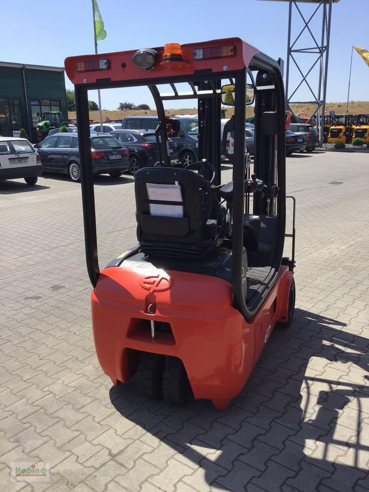 EP Equipment TDL201 - Электропогрузчик: фото 4 EP Equipment TDL201 - Электропогрузчик: фото 4