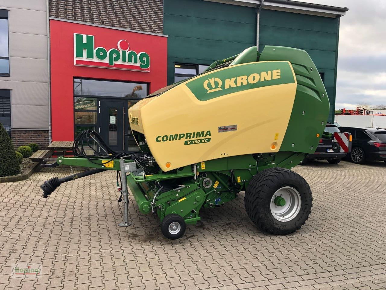 Krone Comprima V 150 XC - Пресс-подборщик рулонный: фото 1 Krone Comprima V 150 XC - Пресс-подборщик рулонный: фото 1