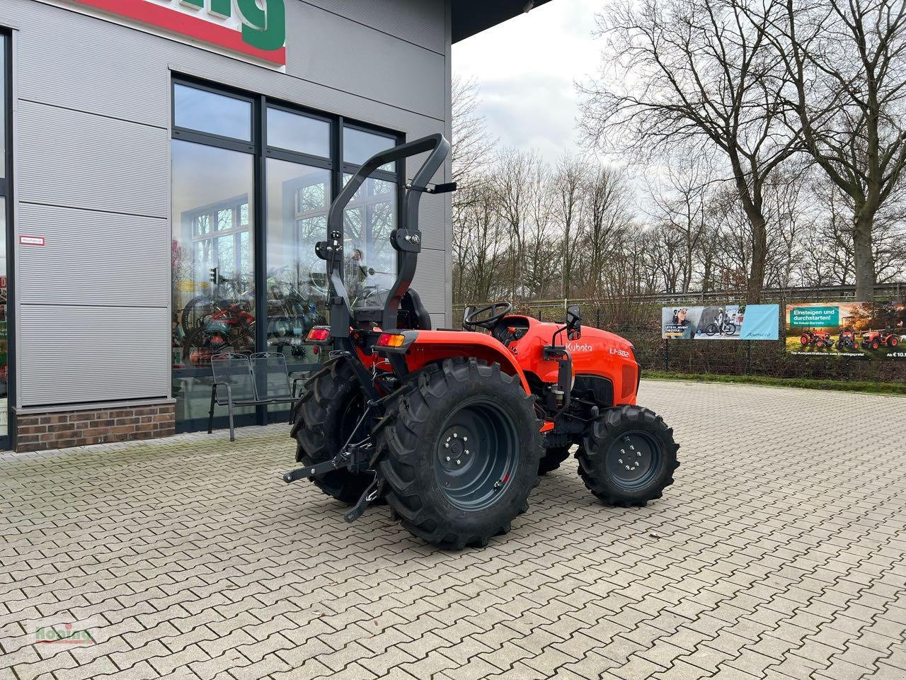 Kubota L1-382 DW - Коммунальный трактор: фото 5 Kubota L1-382 DW - Коммунальный трактор: фото 5
