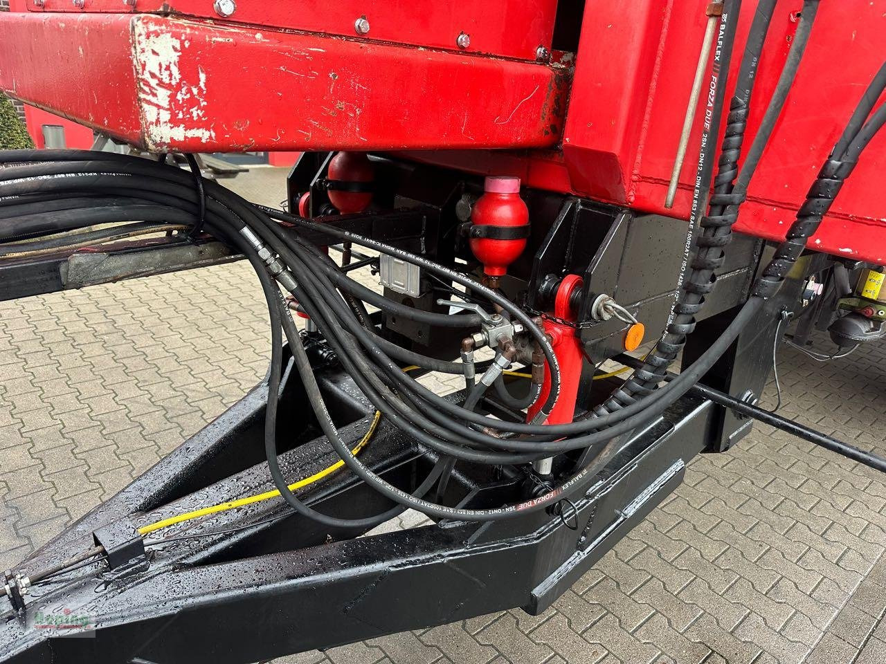 Wienhoff 68 - Самозагружающийся прицеп: фото 5 Wienhoff 68 - Самозагружающийся прицеп: фото 5