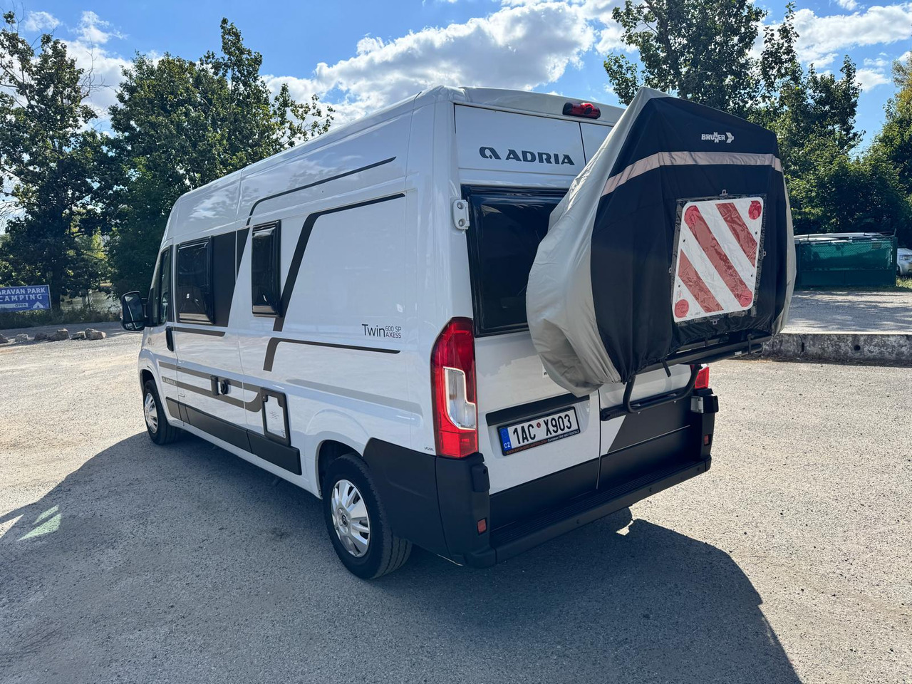 ADRIA Twin 600 SP - Кастенваген: фото 4 ADRIA Twin 600 SP - Кастенваген: фото 4