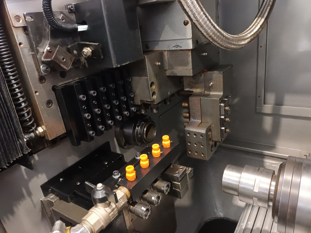 Tornio a controllo numerico Po Ly Gim DIAMOND 20CSB-II - Металлообрабатывающий станок: фото 3 Tornio a controllo numerico Po Ly Gim DIAMOND 20CSB-II - Металлообрабатывающий станок: фото 3