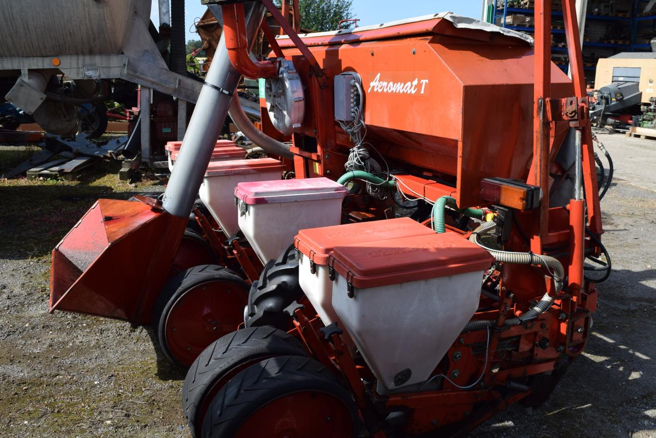 Becker AEROMAT T6Z - Сеялка точного высева: фото 2 Becker AEROMAT T6Z - Сеялка точного высева: фото 2