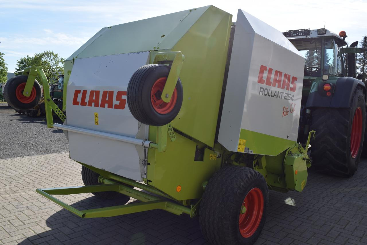 CLAAS Rollant 254 RC - Пресс-подборщик рулонный: фото 4 CLAAS Rollant 254 RC - Пресс-подборщик рулонный: фото 4