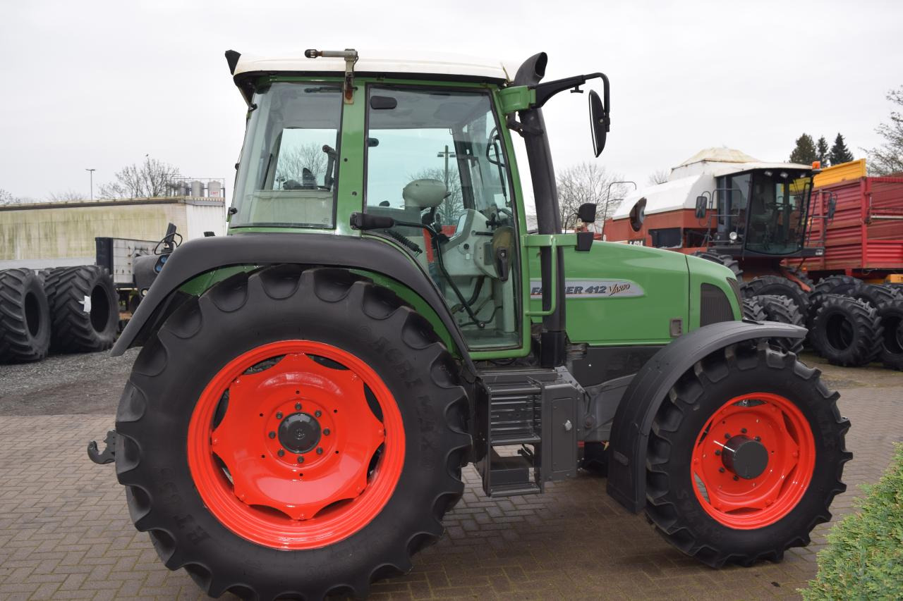 Fendt 412 Vario - Трактор: фото 4 Fendt 412 Vario - Трактор: фото 4