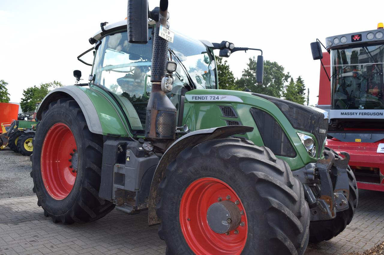 Fendt 724 Vario TMS SCR ProfiPlus - Трактор: фото 1 Fendt 724 Vario TMS SCR ProfiPlus - Трактор: фото 1