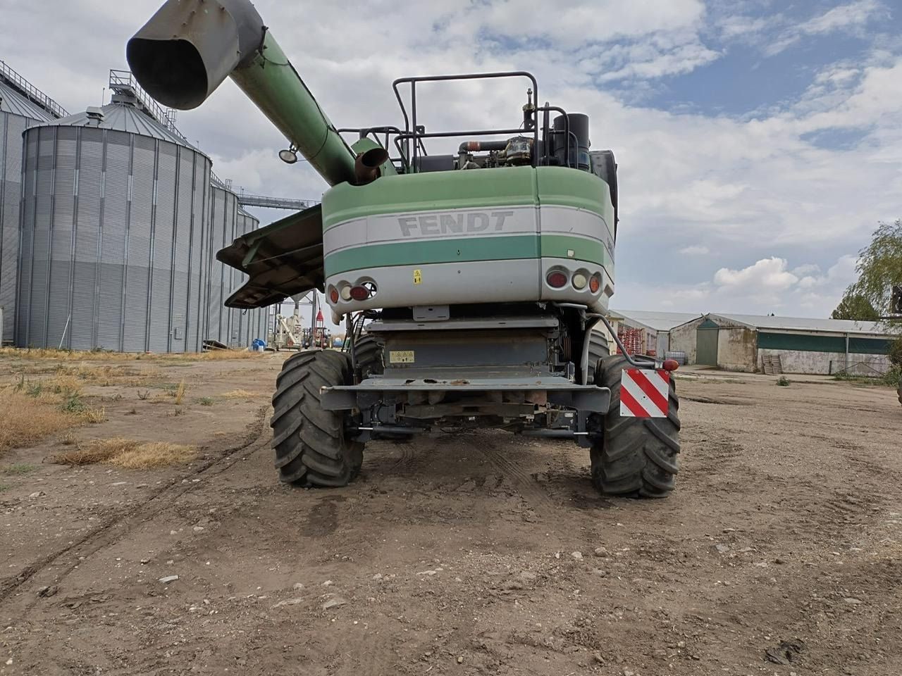 Fendt 9460 R - Зерноуборочный комбайн: фото 4 Fendt 9460 R - Зерноуборочный комбайн: фото 4