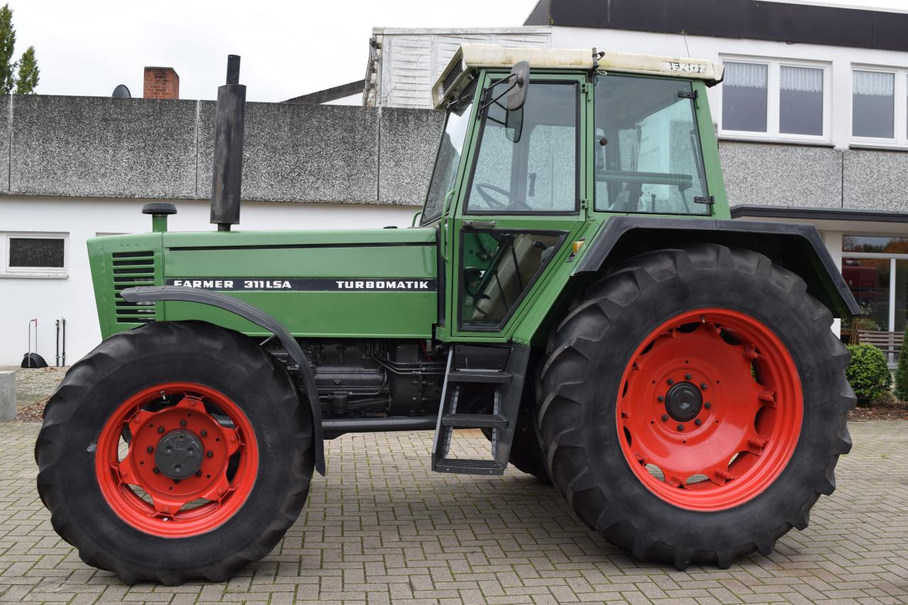 Fendt Farmer 311 LSA - Трактор: фото 2 Fendt Farmer 311 LSA - Трактор: фото 2