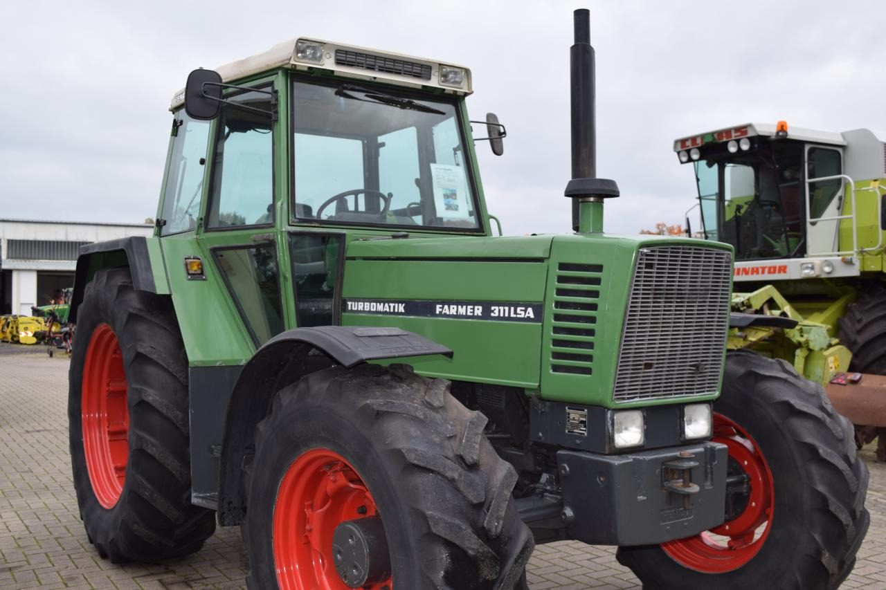 Fendt Farmer 311 LSA - Трактор: фото 3 Fendt Farmer 311 LSA - Трактор: фото 3