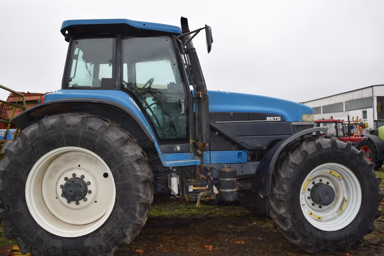 New Holland 8670 TA - Трактор: фото 3 New Holland 8670 TA - Трактор: фото 3
