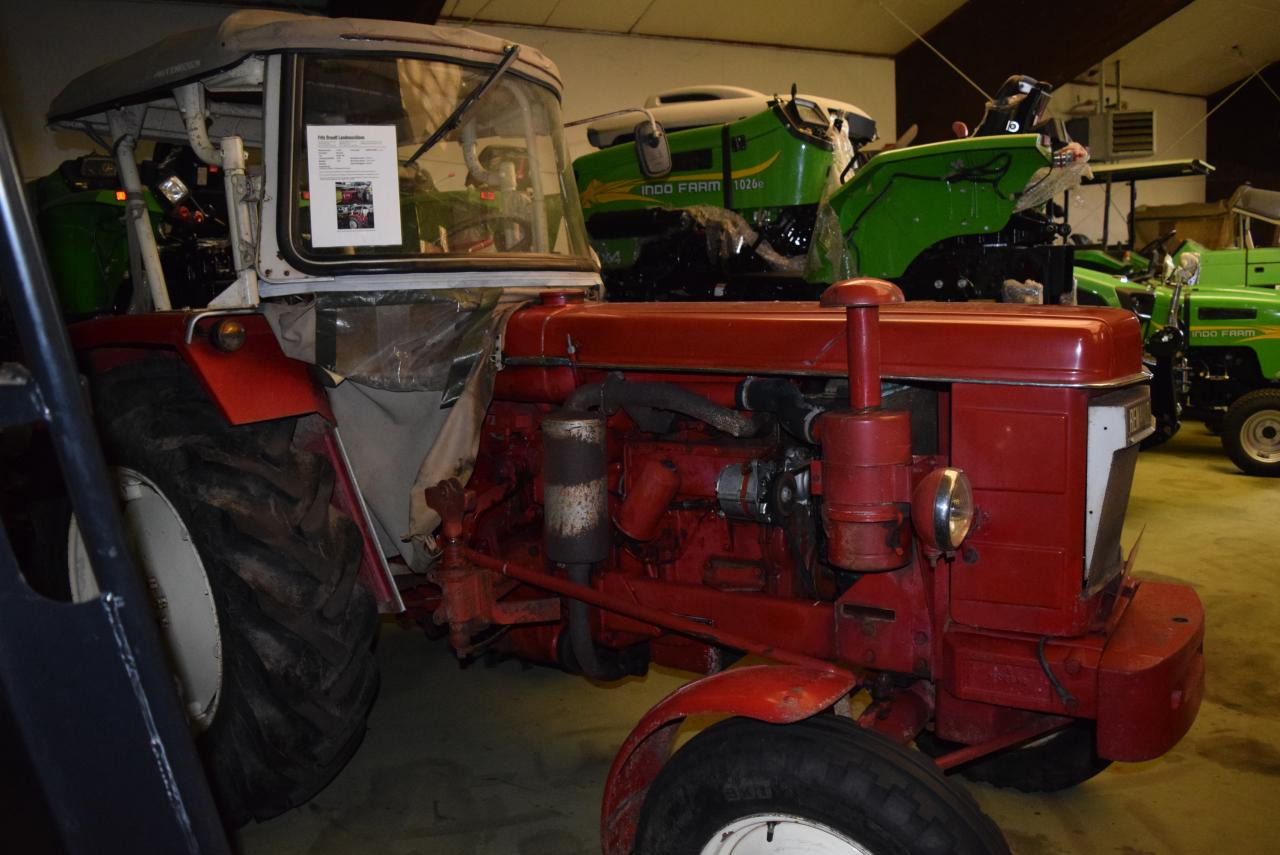 Renault Super 5D - Трактор: фото 2 Renault Super 5D - Трактор: фото 2